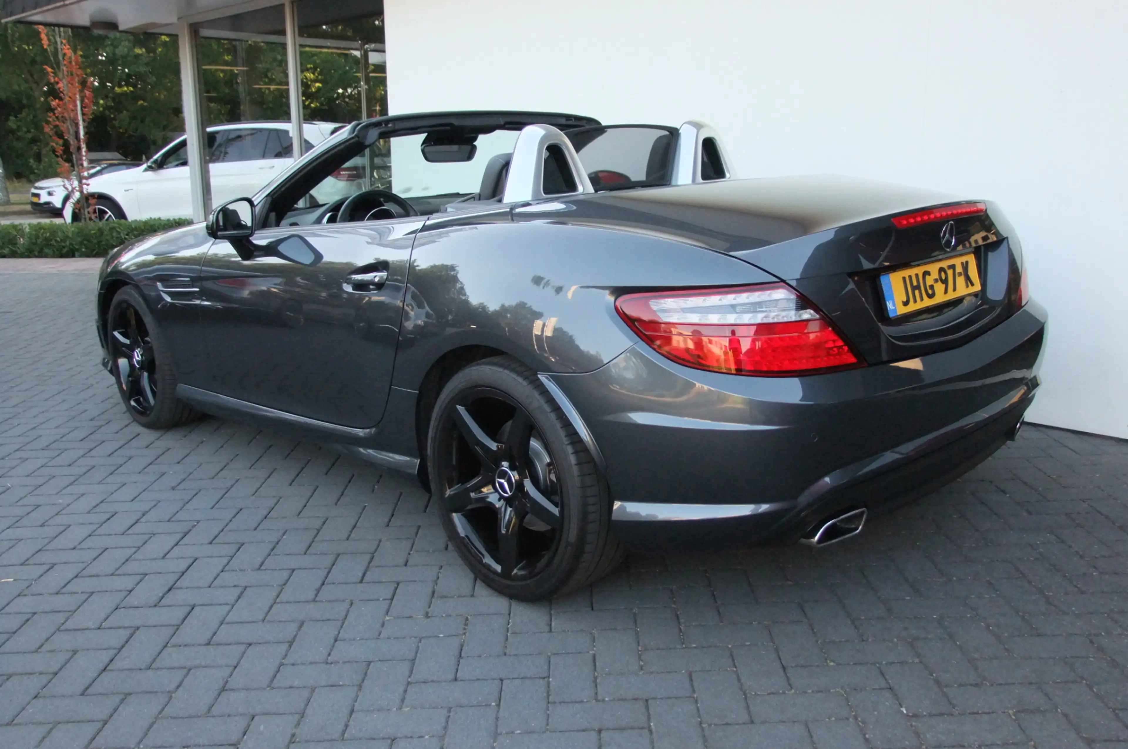 Mercedes-Benz SLK 250 Edition 1/ AMG pakket/ Stoelverwarming + Airscarf/ — photo 22