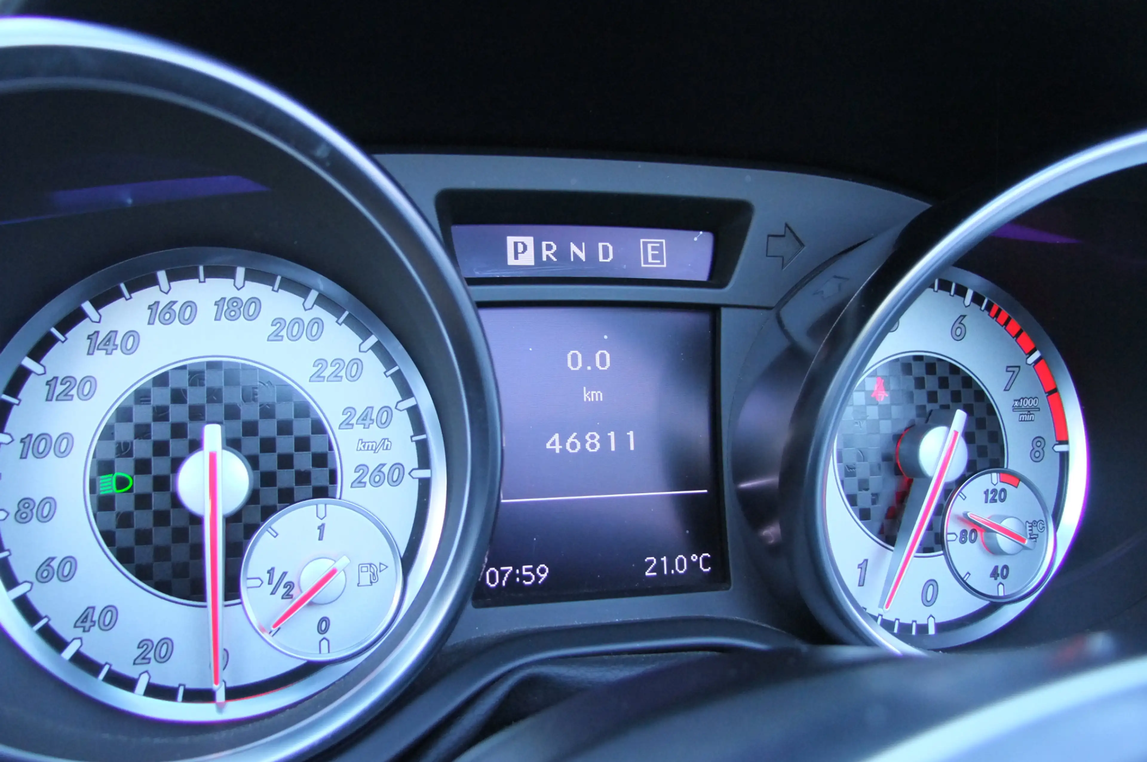 Mercedes-Benz SLK 250 Edition 1/ AMG pakket/ Stoelverwarming + Airscarf/ — photo 36