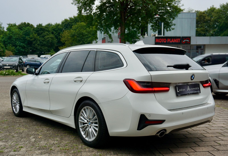 BMW 318 3er Touring 318d °ACC°TotewinkelAss.Sport Line — photo 5