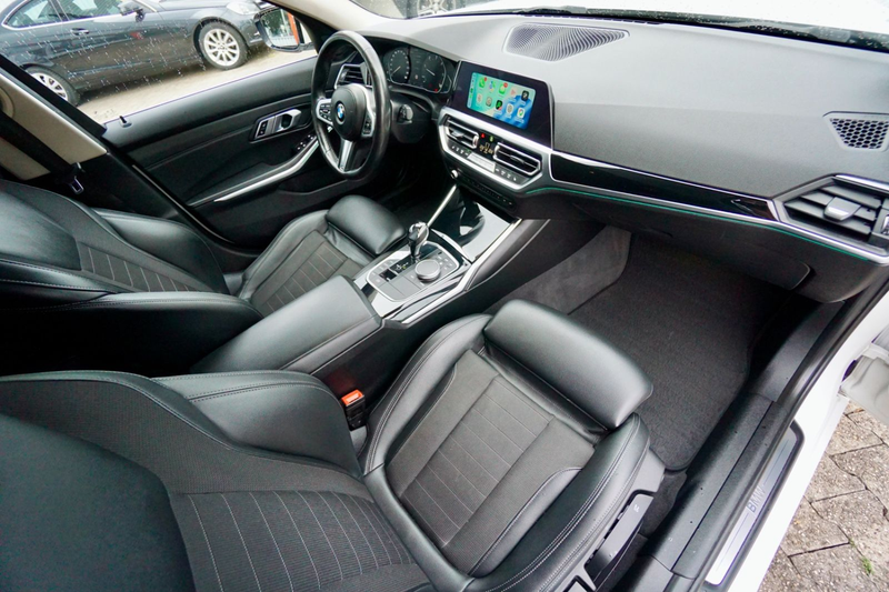 BMW 318 3er Touring 318d °ACC°TotewinkelAss.Sport Line — photo 13