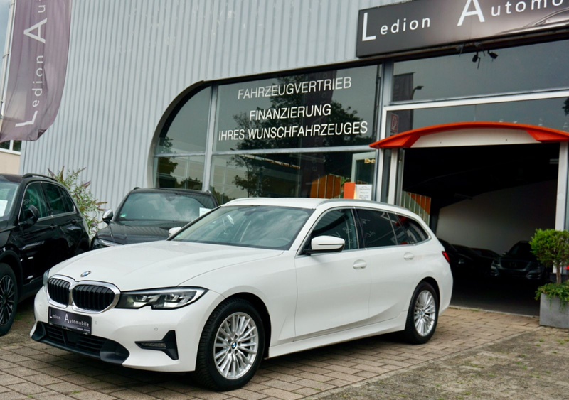 BMW 318 3er Touring 318d °ACC°TotewinkelAss.Sport Line — photo 3