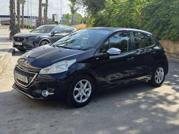 208 1.6e-HDi Style Style