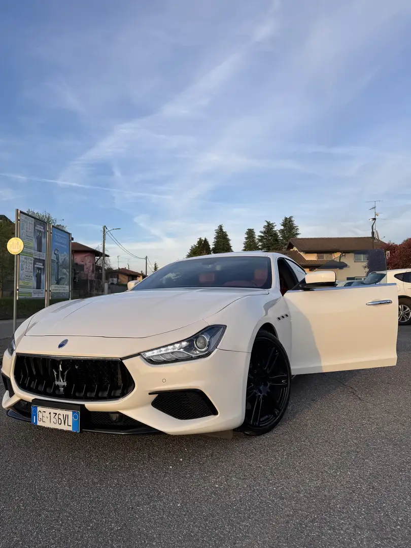 Maserati Ghibli 3.0 V6 ds 275cv auto my16 E6 - 1