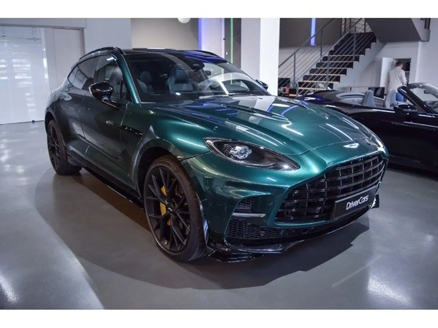 Aston Martin DBX 4.0 V8 Auto 520 kW (707 CV) Verde - 1
