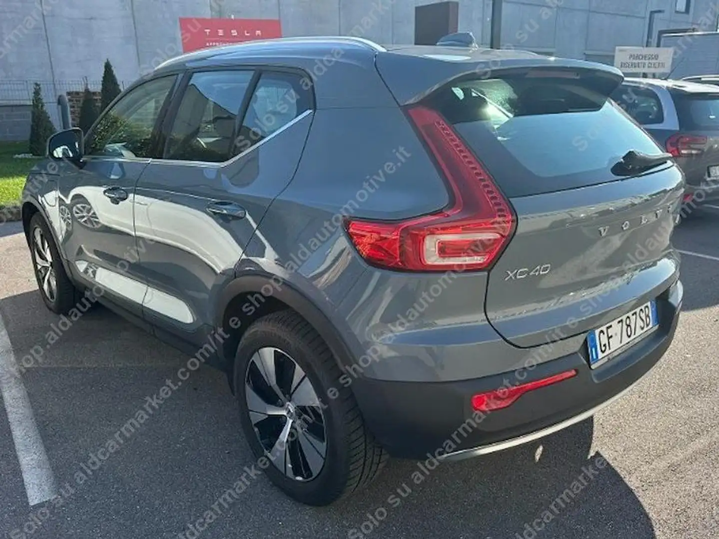 Volvo XC40 XC40 1.5 t4 phev Inscription Expression auto my21 Grijs - 2