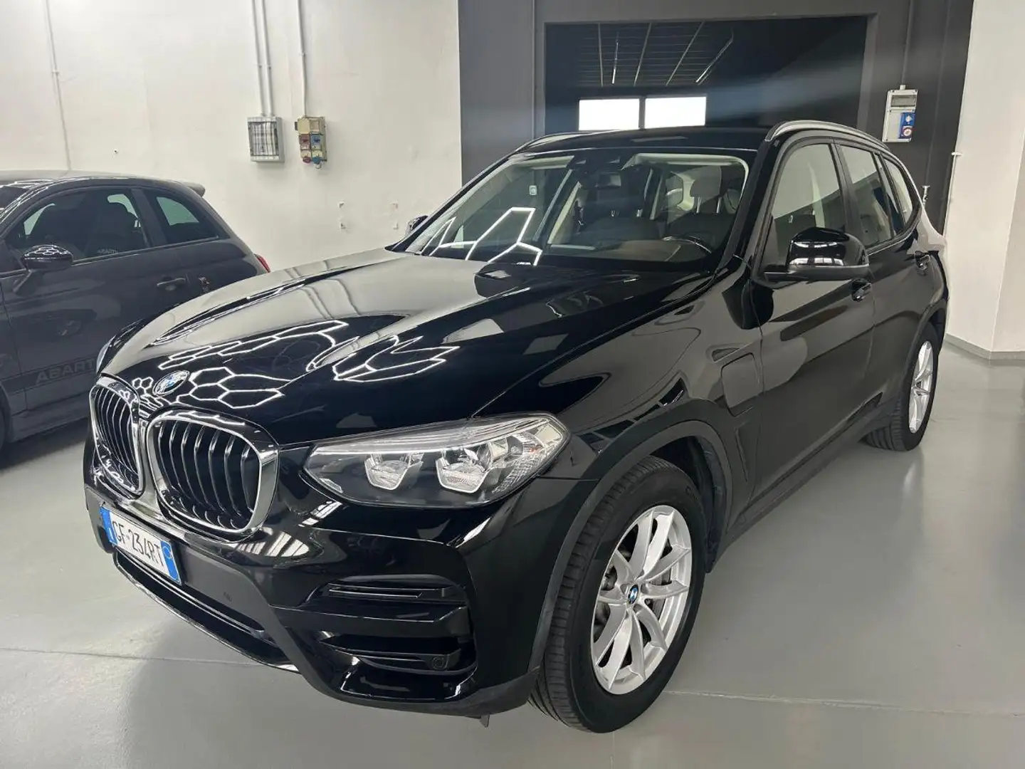 BMW X3 xDrive30e Business Advantage Negro - 1