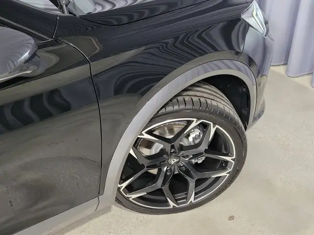 Cupra Formentor view 7