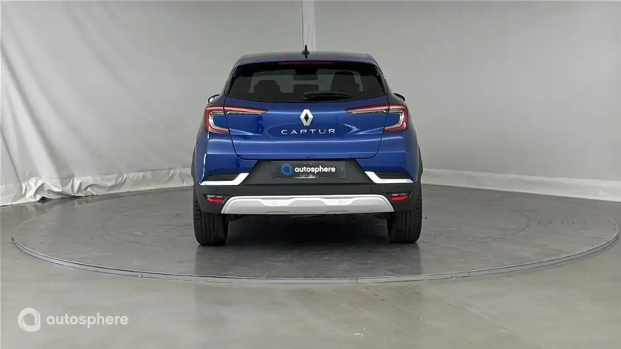 Renault Captur — photo 6