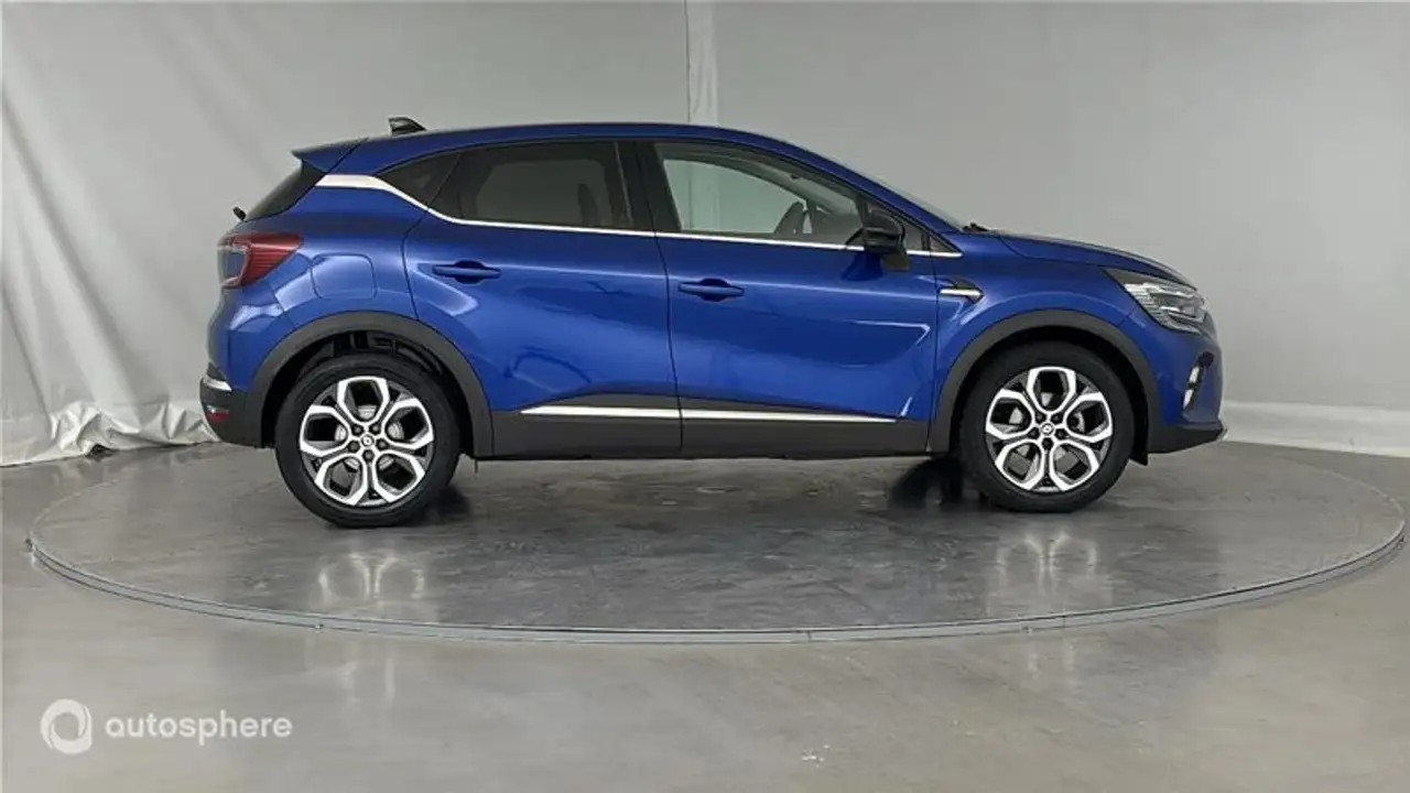 Renault Captur — photo 4