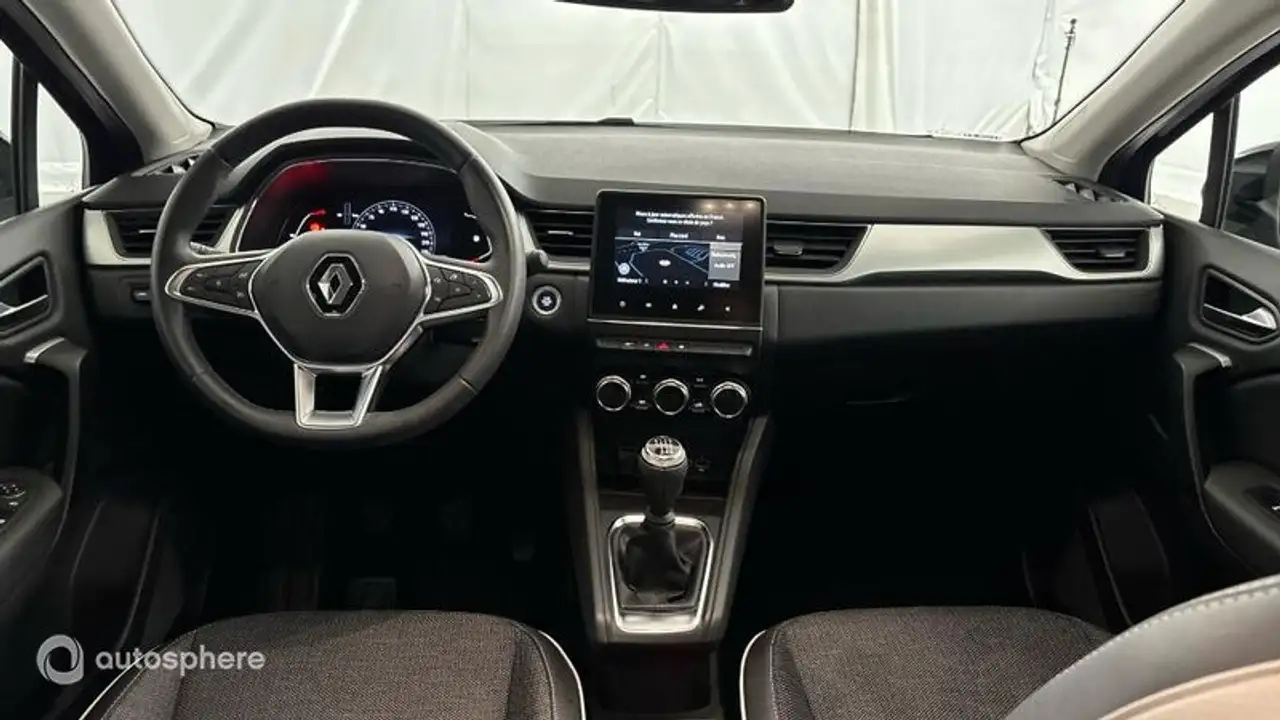 Renault Captur — photo 11