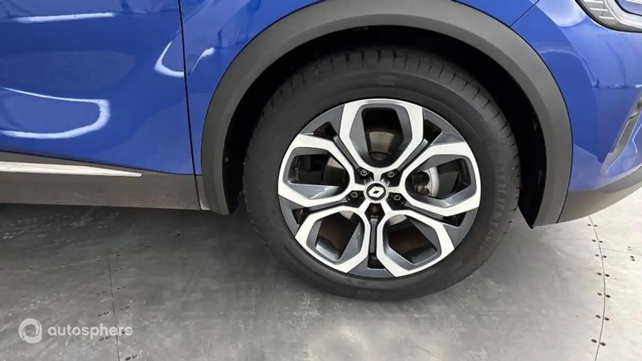 Renault Captur — photo 20
