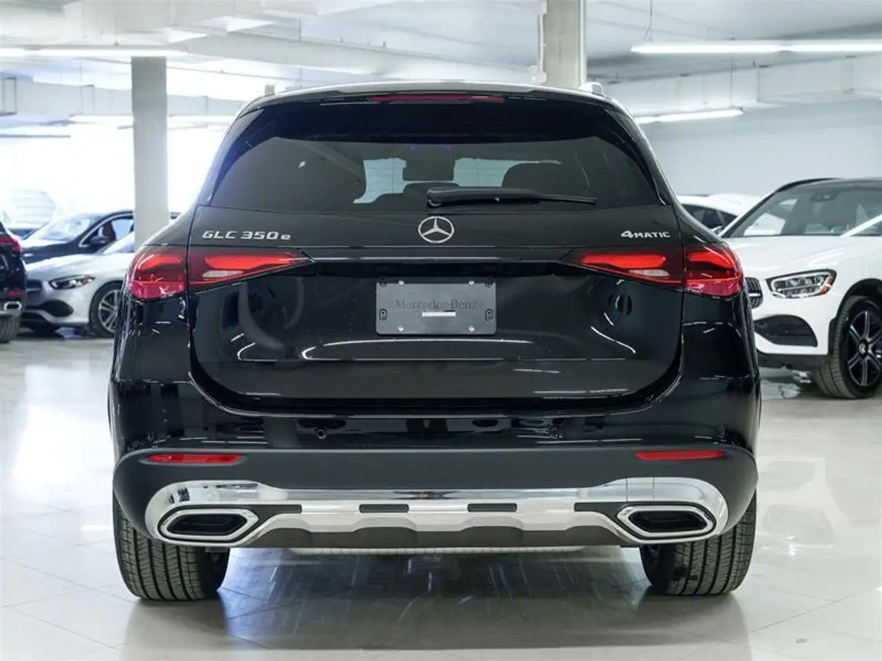 Mercedes-Benz GLC снимка Mercedes-Benz GLC