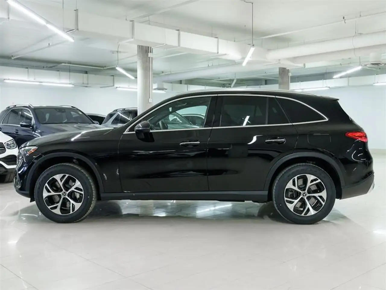 Mercedes-Benz GLC снимка Mercedes-Benz GLC