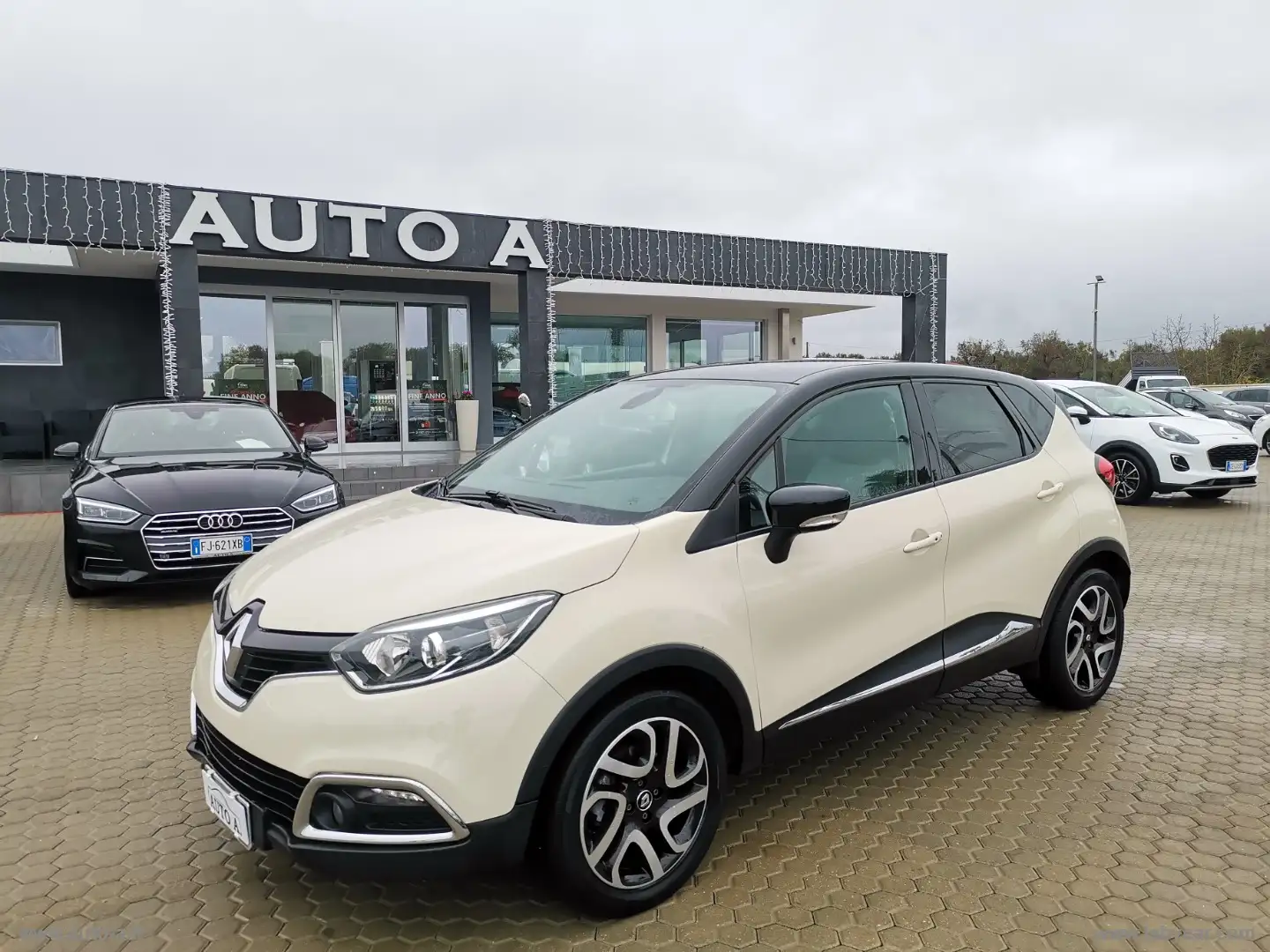 Renault Captur 1.5 dCi 8V 90 CV S&S Ener. R-Link Bianco - 1