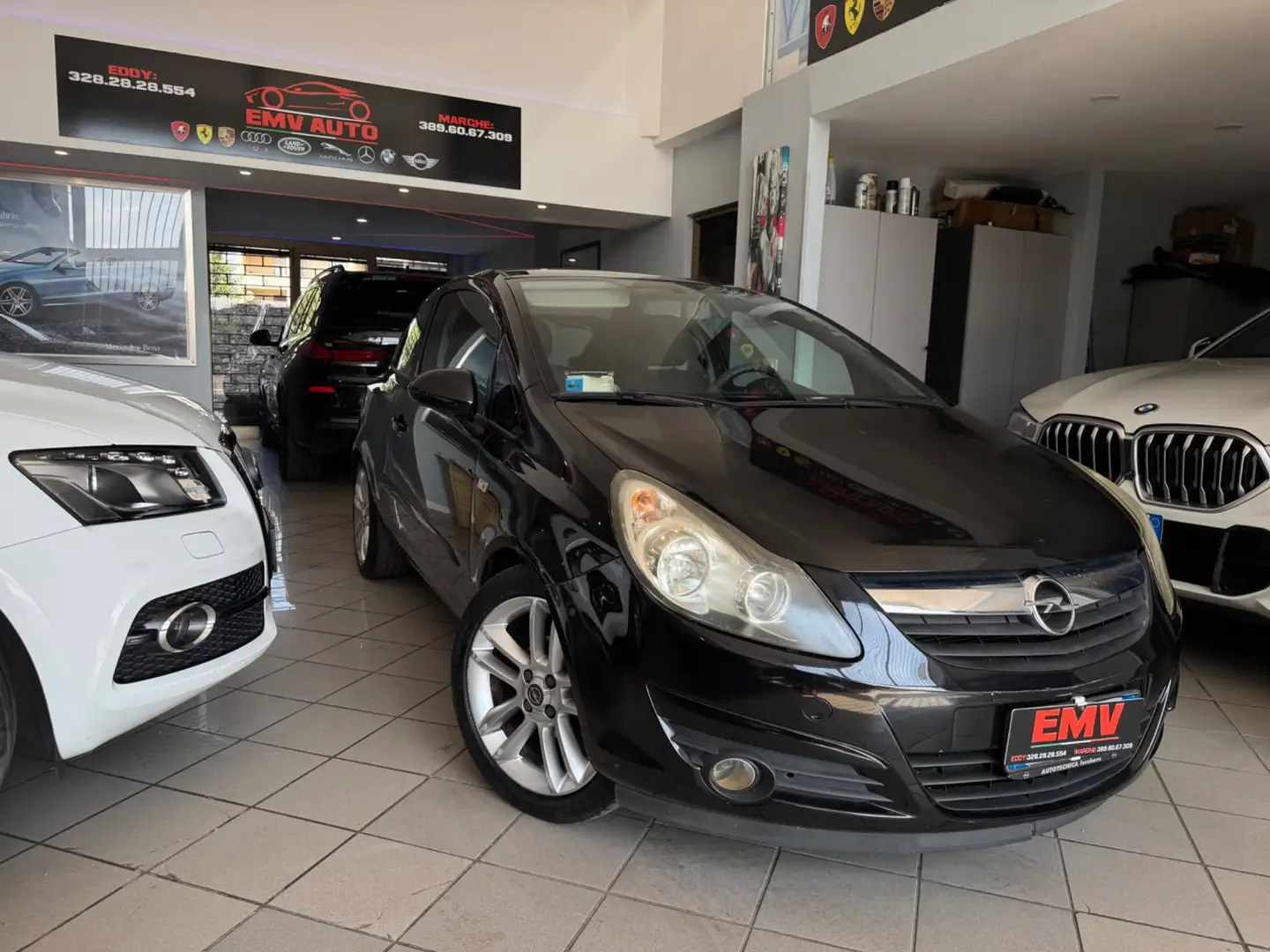 Opel Corsa 1.2 3 porte Sport Zwart - 1