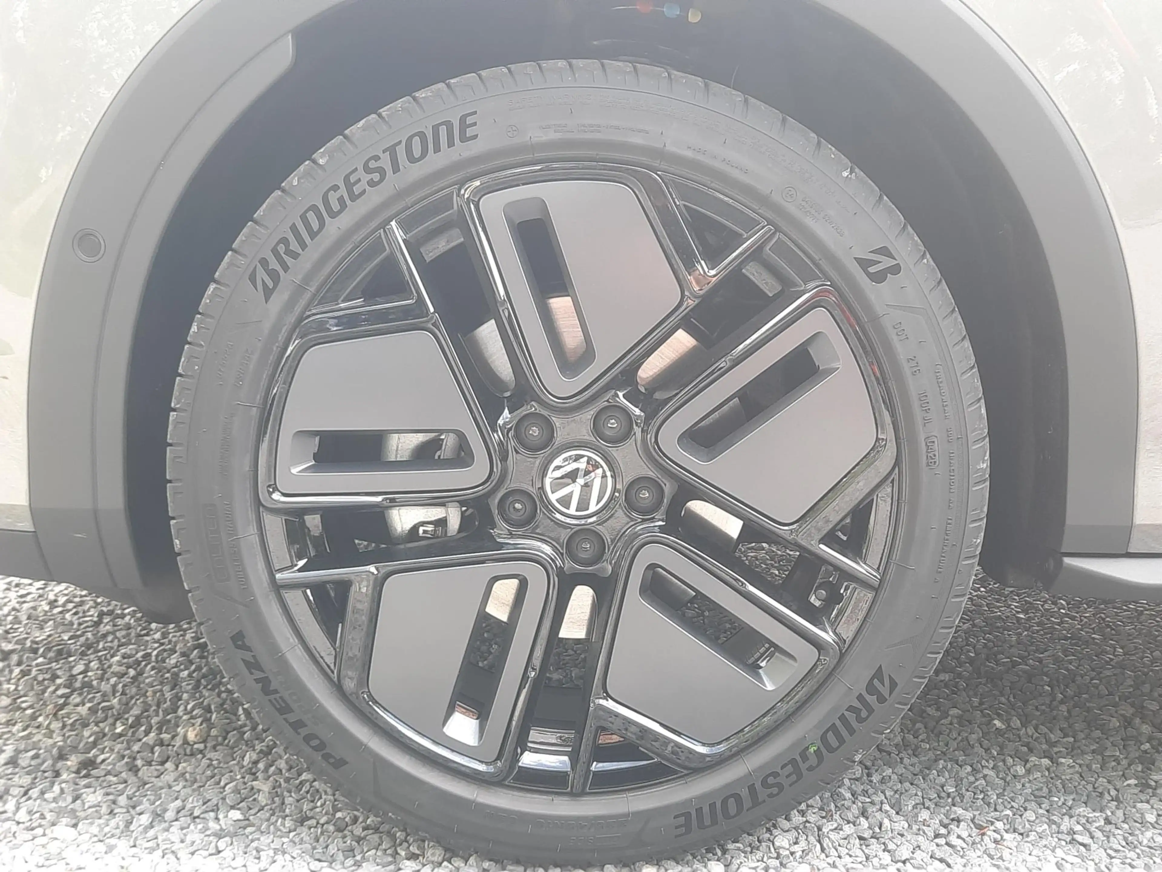 Volkswagen T-Roc 1.5 eTSI 150pk DSG R-Line Blackstyle (Pano,Camera) — photo 8
