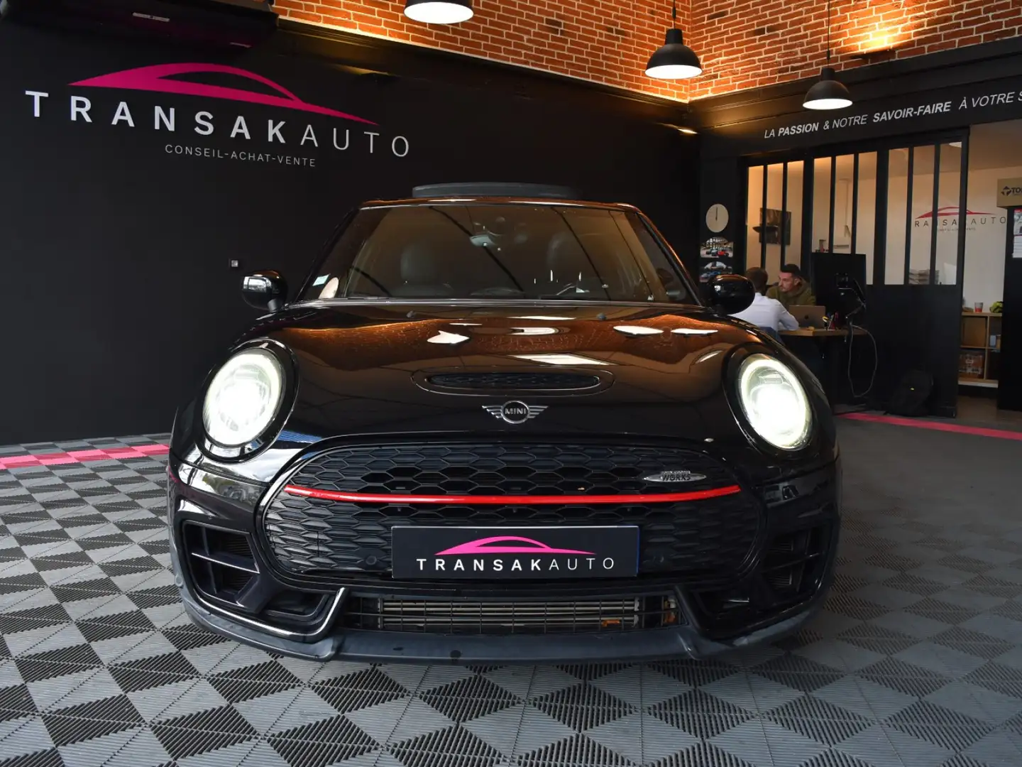 MINI John Cooper Works Clubman John Cooper Works 306 ch BVA8 Finition JCW Ultimate Negru - 2