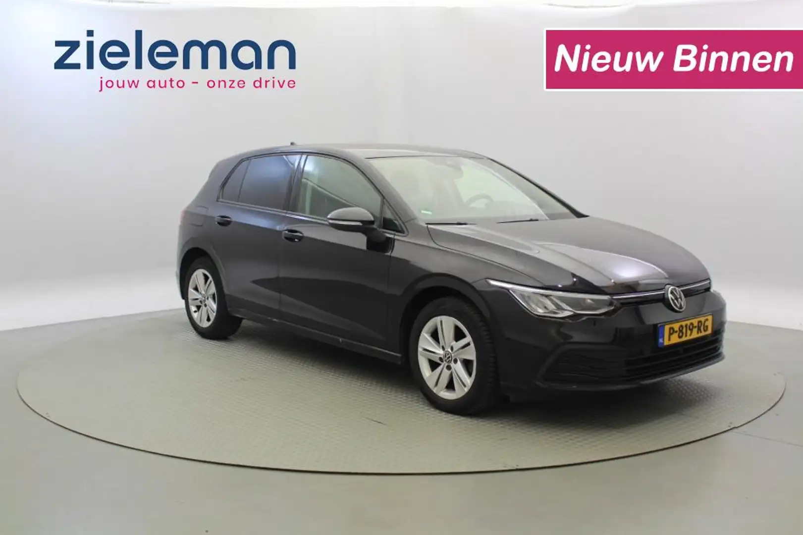Volkswagen Golf 2.0 TDI Style Automaat - Carplay, Digitaal Cockpit Zwart - 1