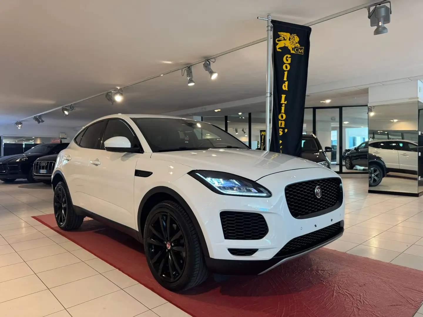 Jaguar E-Pace 2.0d i4 S awd 180cv auto my19 Blanco - 1