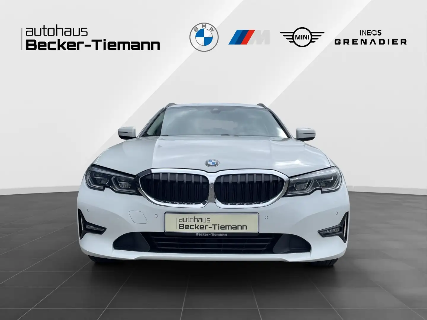 BMW 318 d Touring Aut. Driving/Parking/Laser/LivePro/AHK/S Білий - 2