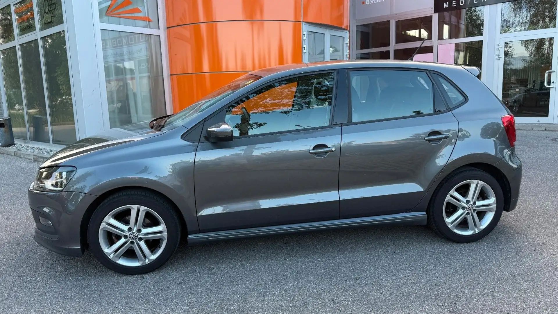 Volkswagen Polo V R Line Comfortline/Klima Grijs - 2