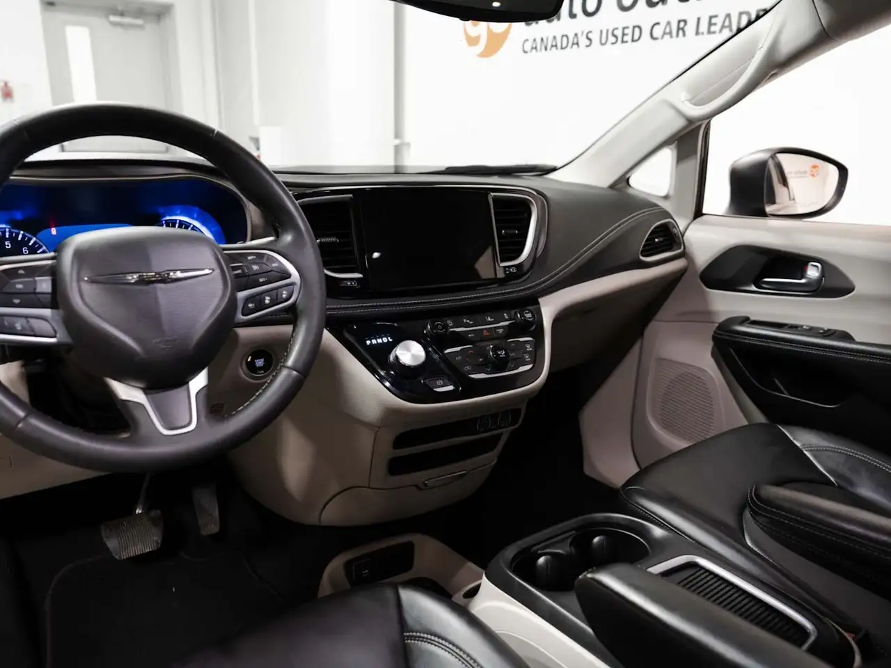 Chrysler Pacifica fotografie Chrysler Pacifica