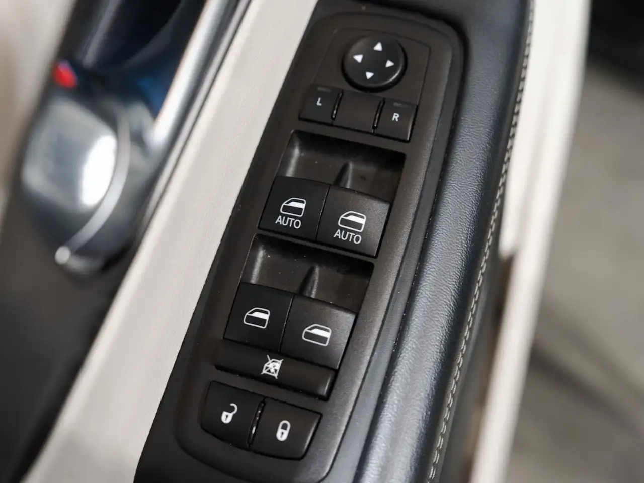 Chrysler Pacifica fotografie Chrysler Pacifica