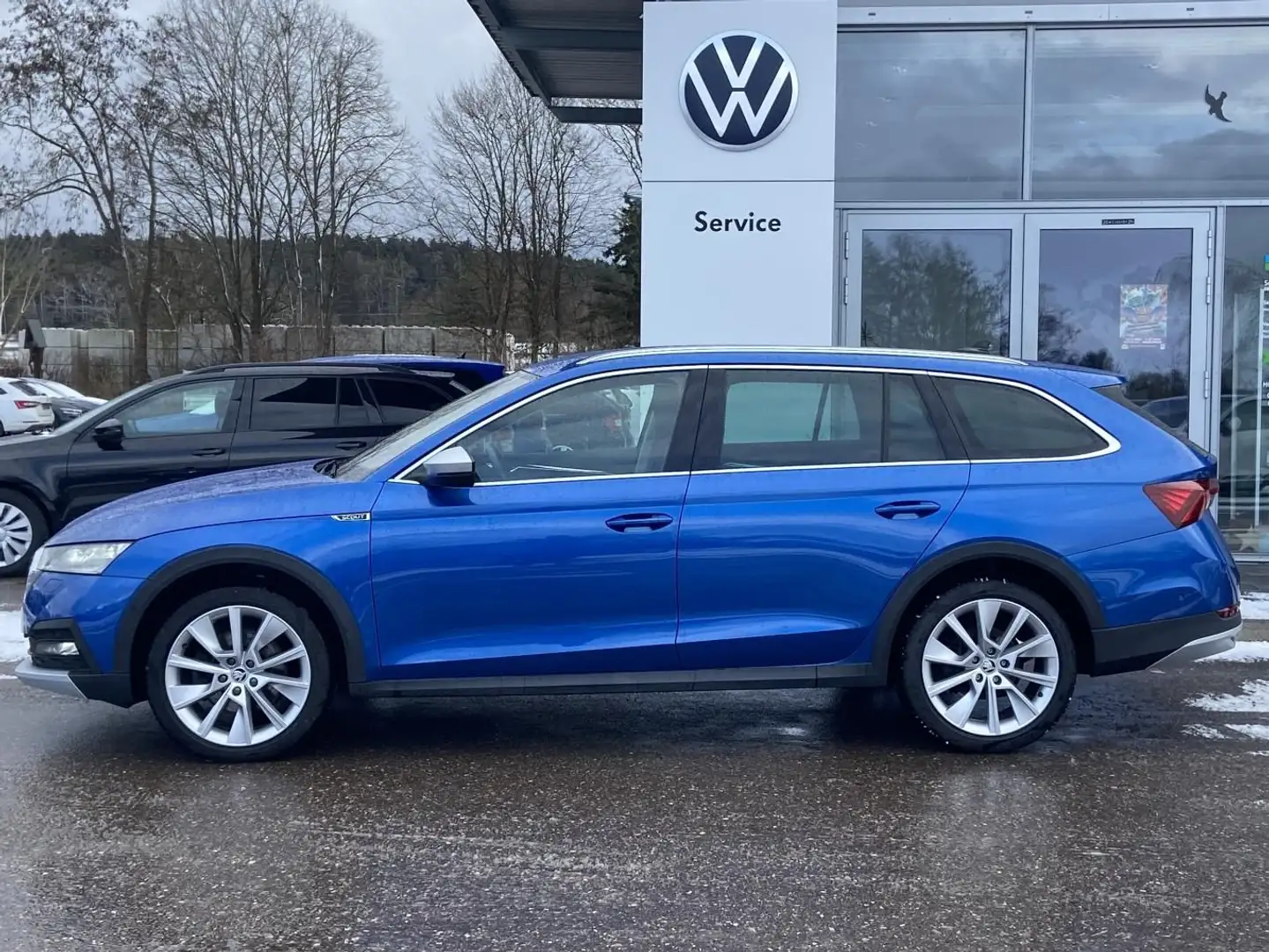 Skoda Octavia Combi 2.0 TDI DSG 4x4 Scout 18"+NAVI-COL Blau - 2