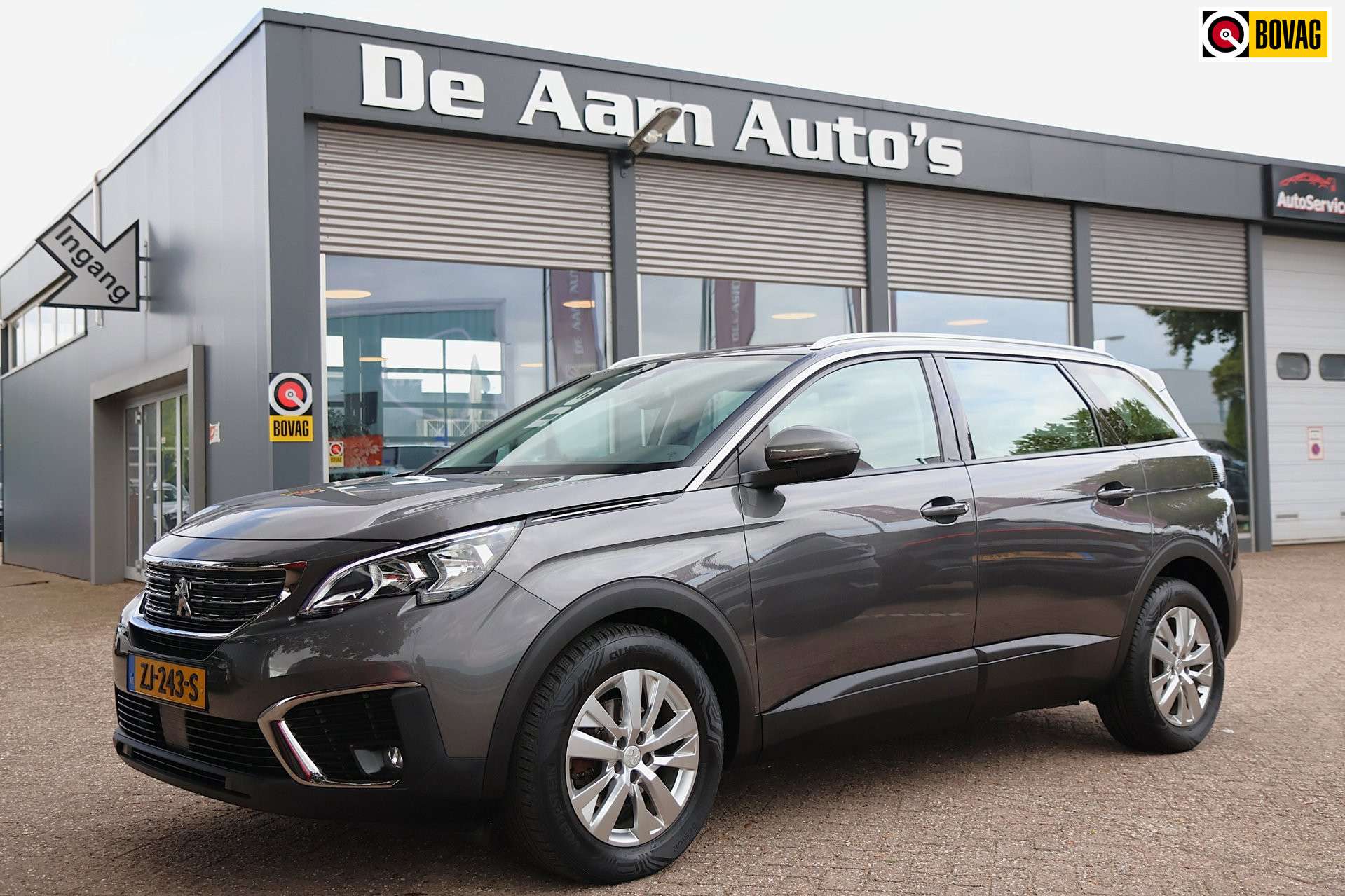 Peugeot 5008