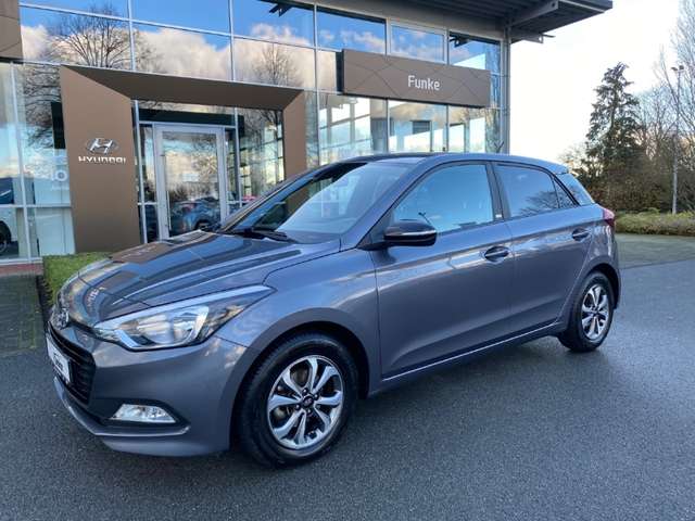 Imagine Hyundai i20 Passion SHZ LenkradHZG Alarm Tel.-Vorb. Berganfahr