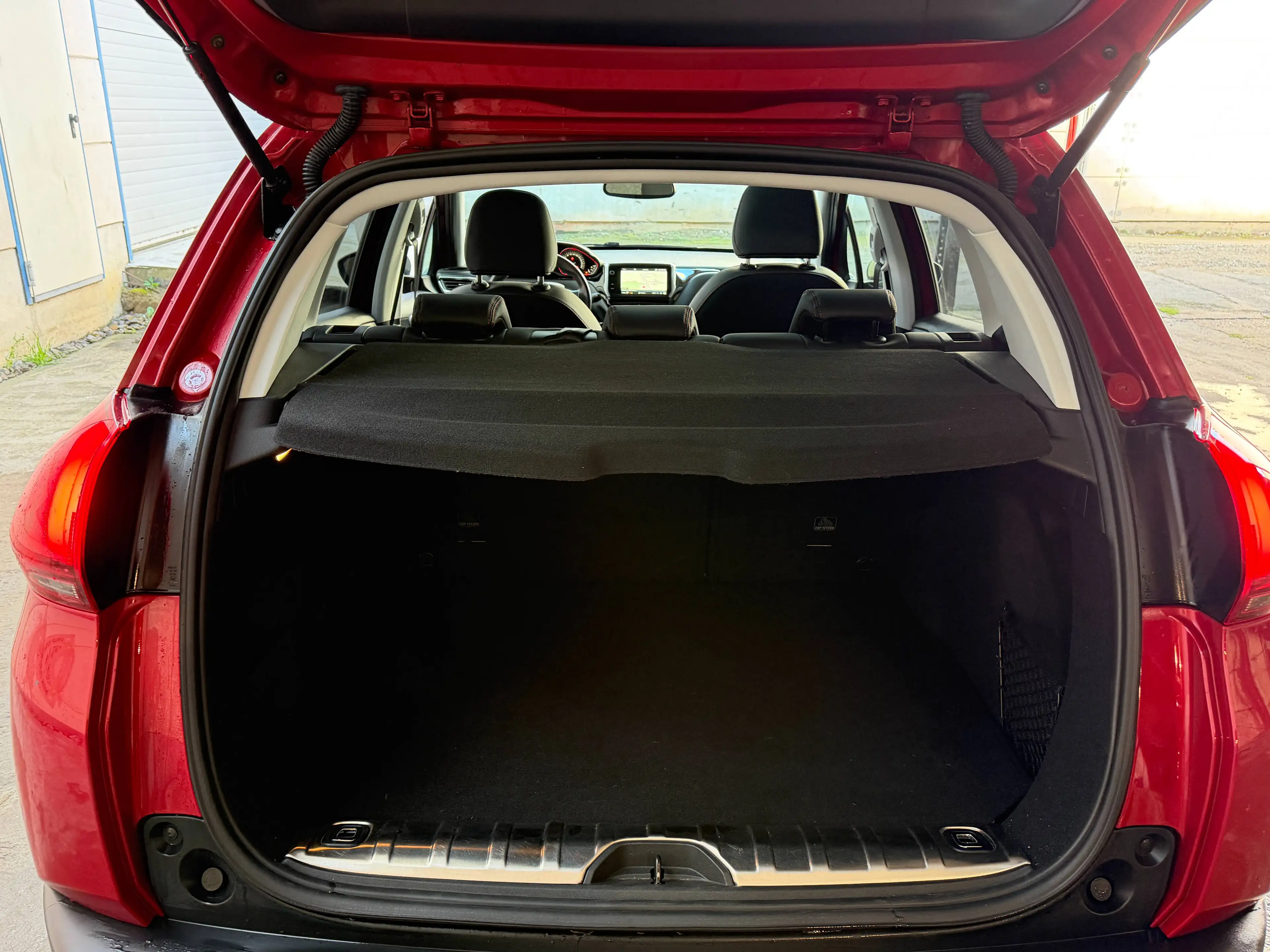 Peugeot 2008 1.2 GT-Line Automaat * GPS/Camera/Pano.Dak * — photo 8