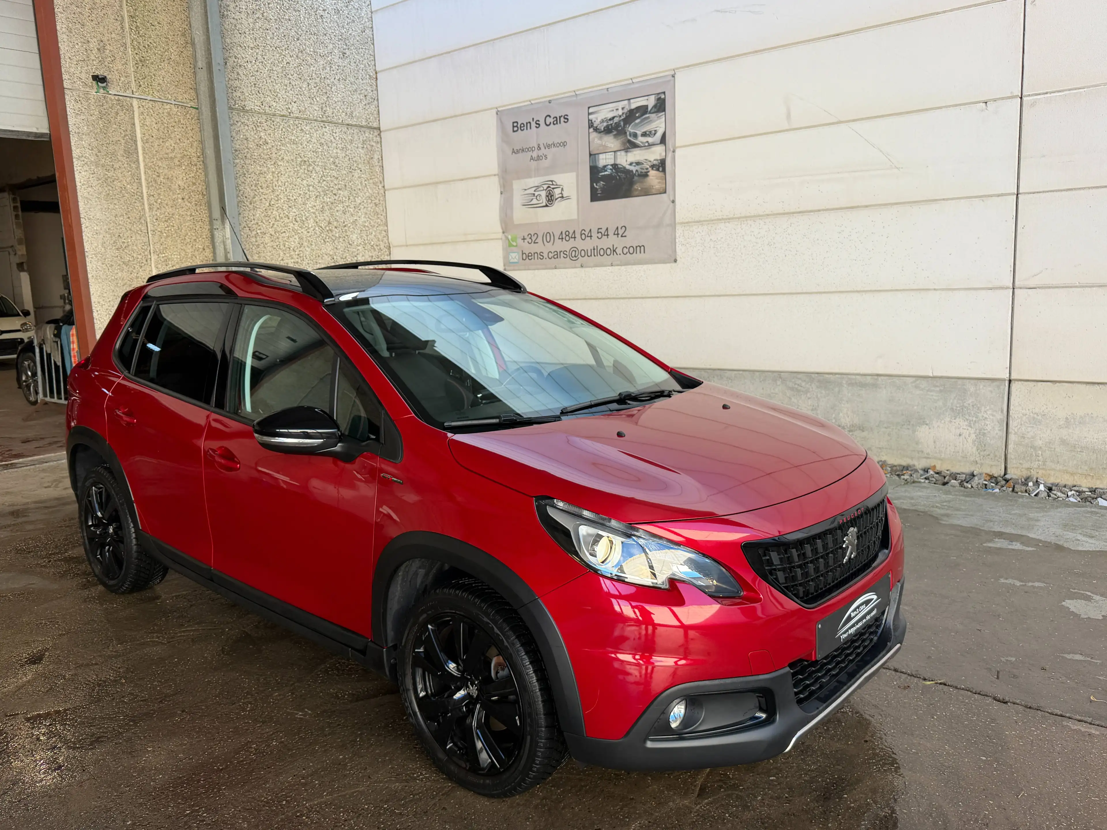 Peugeot 2008 1.2 GT-Line Automaat * GPS/Camera/Pano.Dak * — photo 2