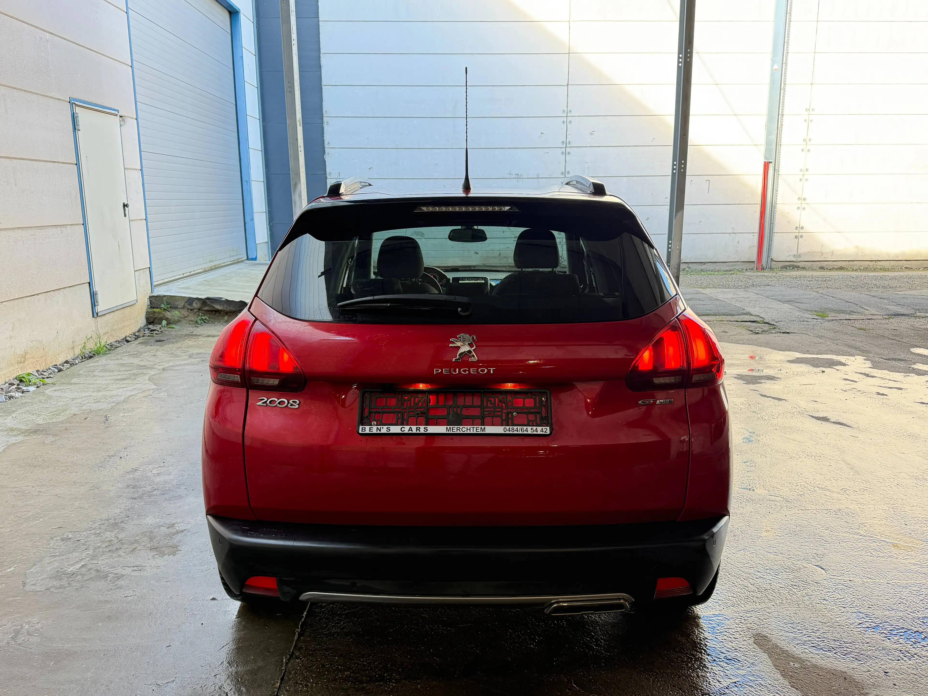 Peugeot 2008 1.2 GT-Line Automaat * GPS/Camera/Pano.Dak * — photo 6