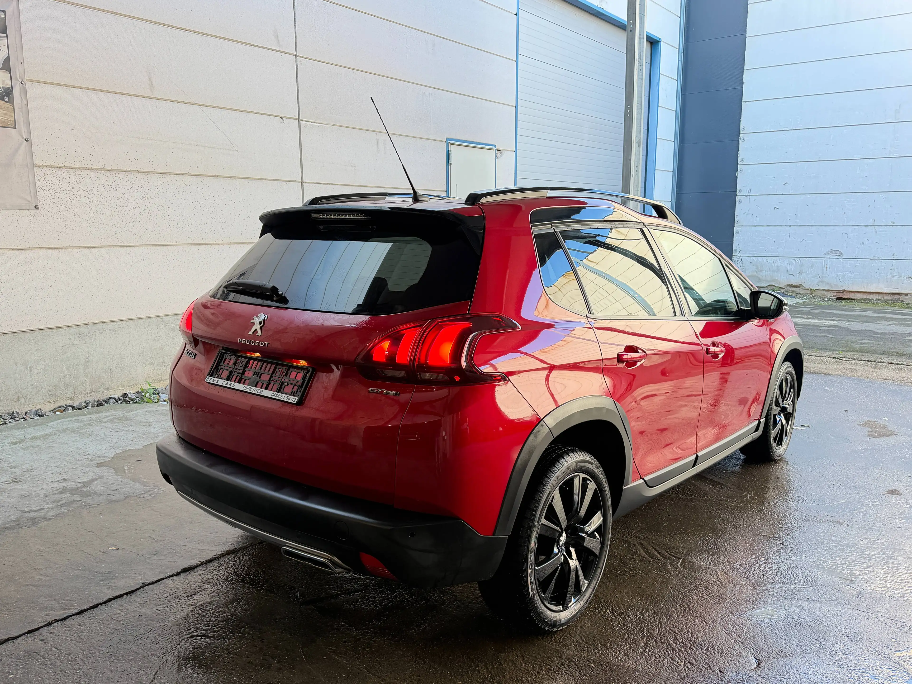 Peugeot 2008 1.2 GT-Line Automaat * GPS/Camera/Pano.Dak * — photo 7