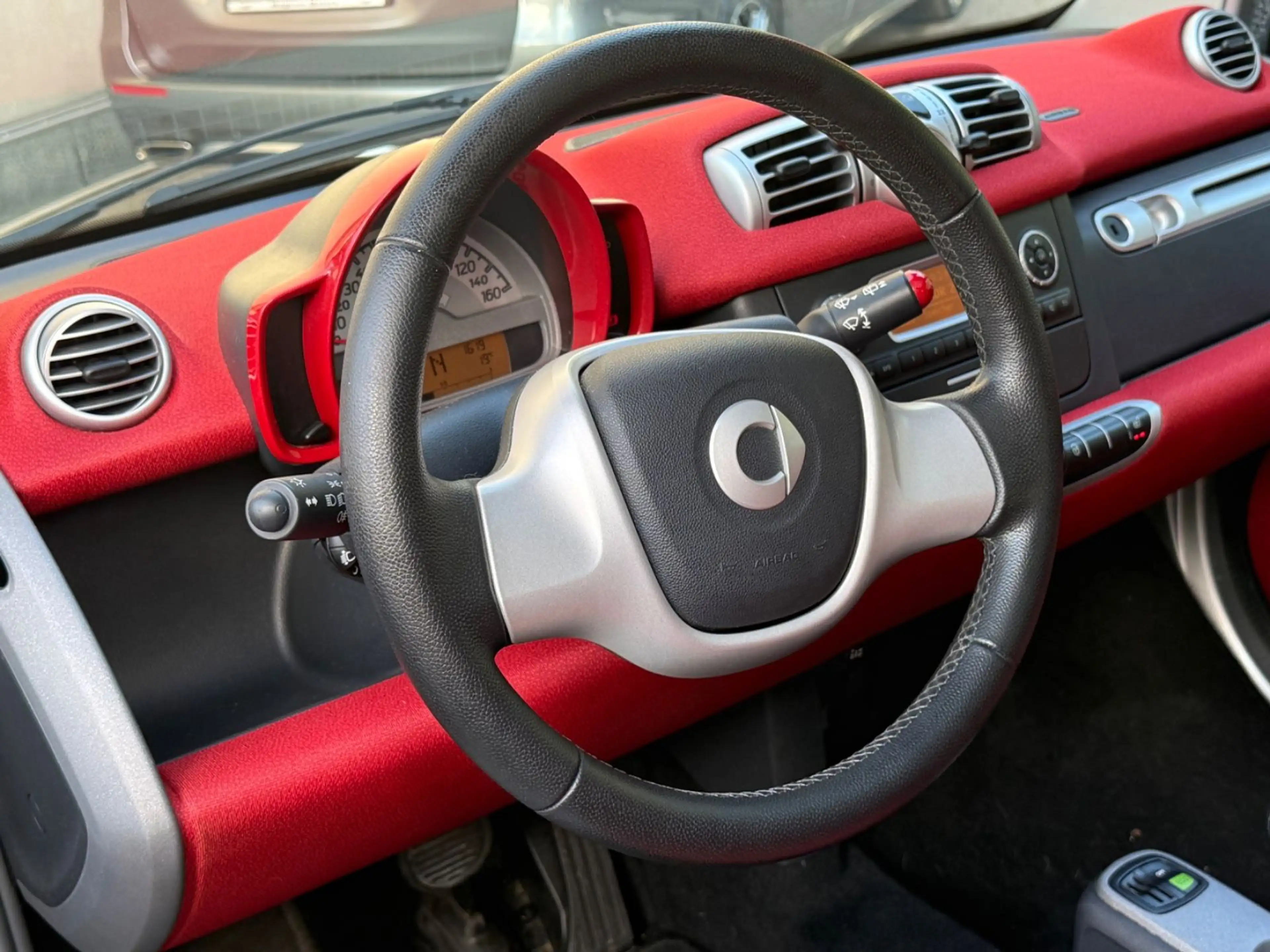 smart forTwo FORTWO COUPE PASSION*Aut.*Klima*Pano.*Sitzh.*Alu — photo 12
