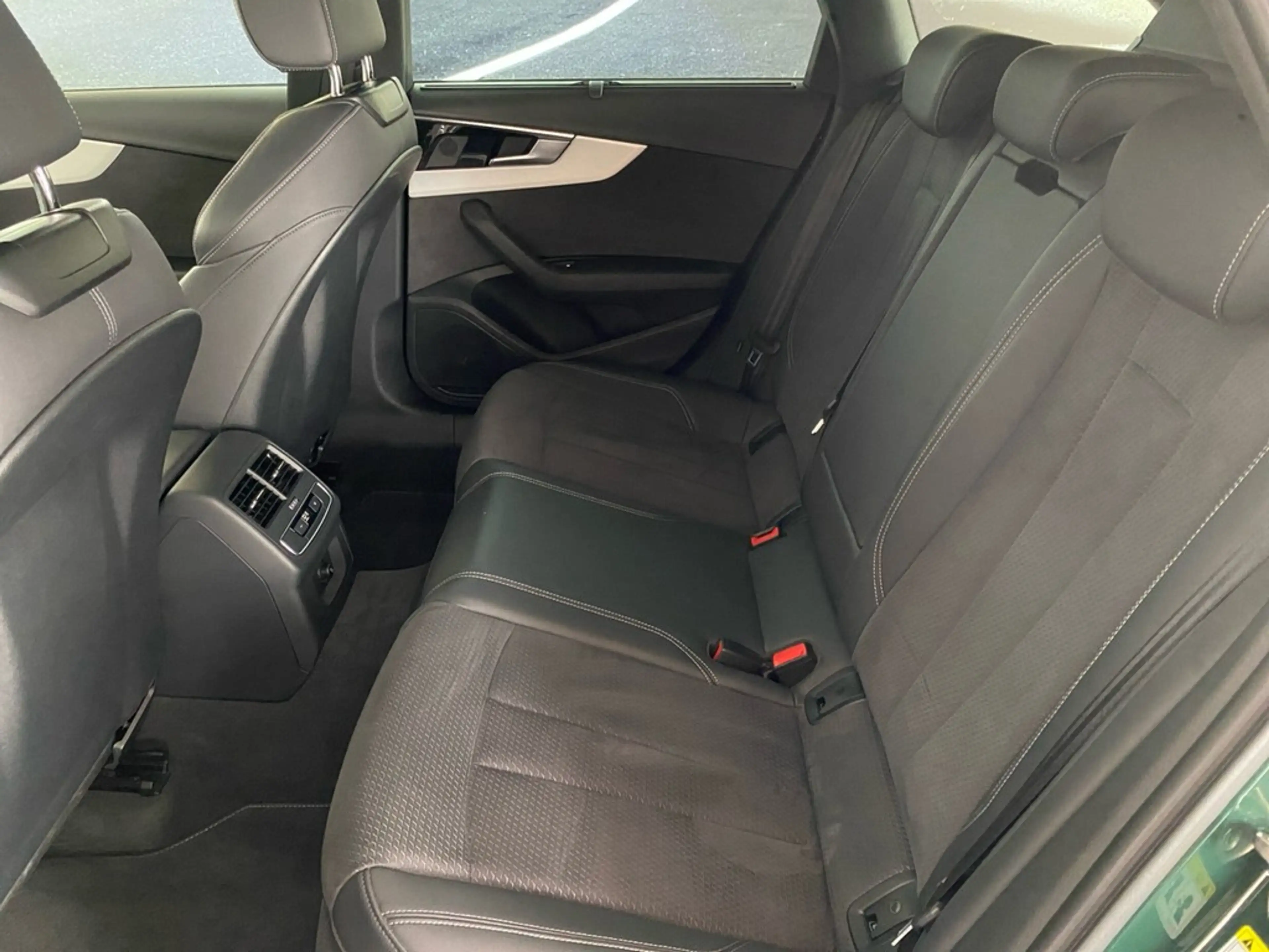 Audi S4 Avant TDI quattro STHZG+BUSINESS+RFK+PRIVACY+ — photo 6