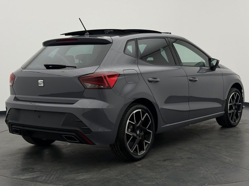 SEAT Ibiza Ibiza 1.5 TSI DSG FR Black Ed.+PANO+NAV+CAM+LED — photo 12