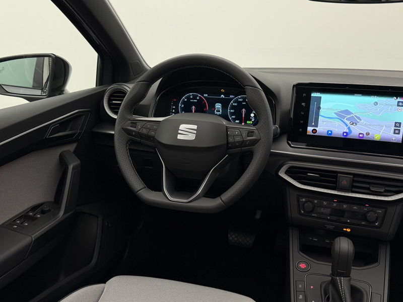 SEAT Ibiza Ibiza 1.5 TSI DSG FR Black Ed.+PANO+NAV+CAM+LED — photo 21