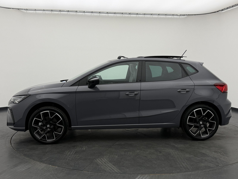 SEAT Ibiza Ibiza 1.5 TSI DSG FR Black Ed.+PANO+NAV+CAM+LED — photo 7