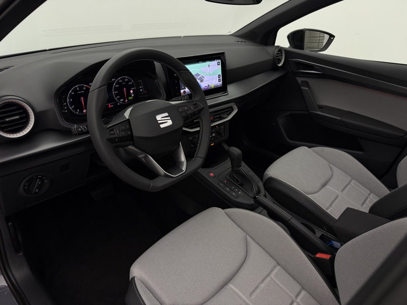 SEAT Ibiza Ibiza 1.5 TSI DSG FR Black Ed.+PANO+NAV+CAM+LED — photo 17