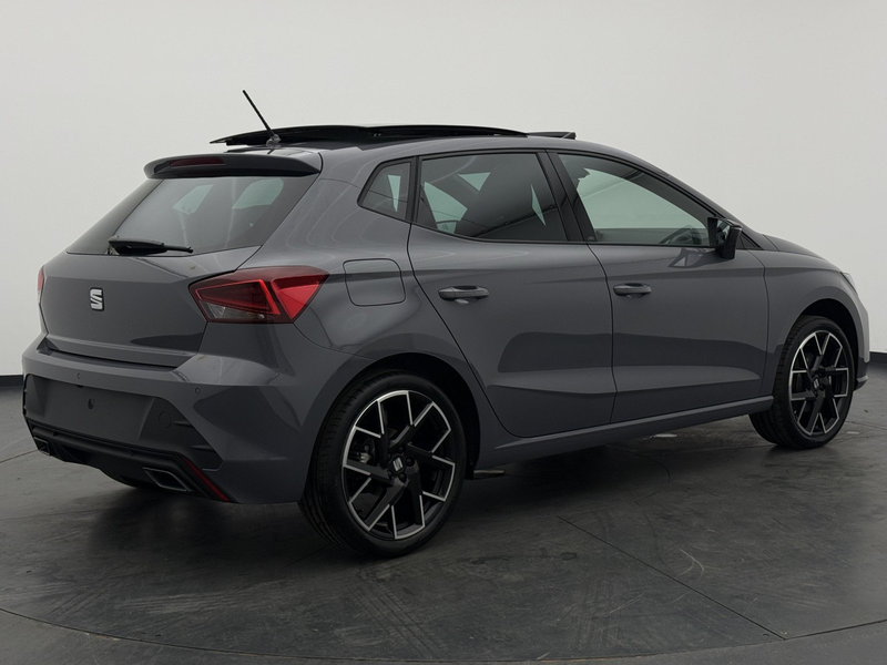 SEAT Ibiza Ibiza 1.5 TSI DSG FR Black Ed.+PANO+NAV+CAM+LED — photo 13