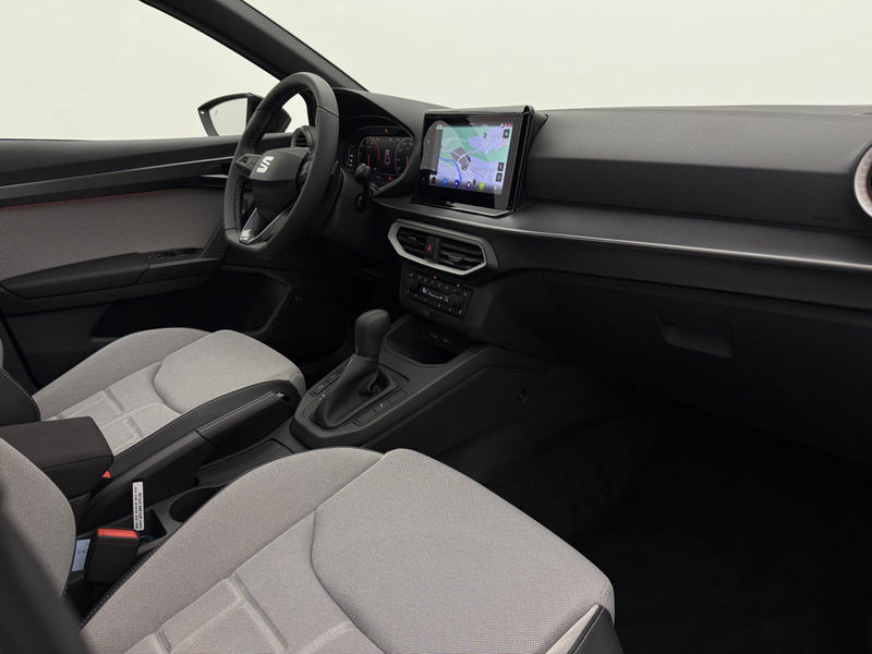 SEAT Ibiza Ibiza 1.5 TSI DSG FR Black Ed.+PANO+NAV+CAM+LED — photo 31