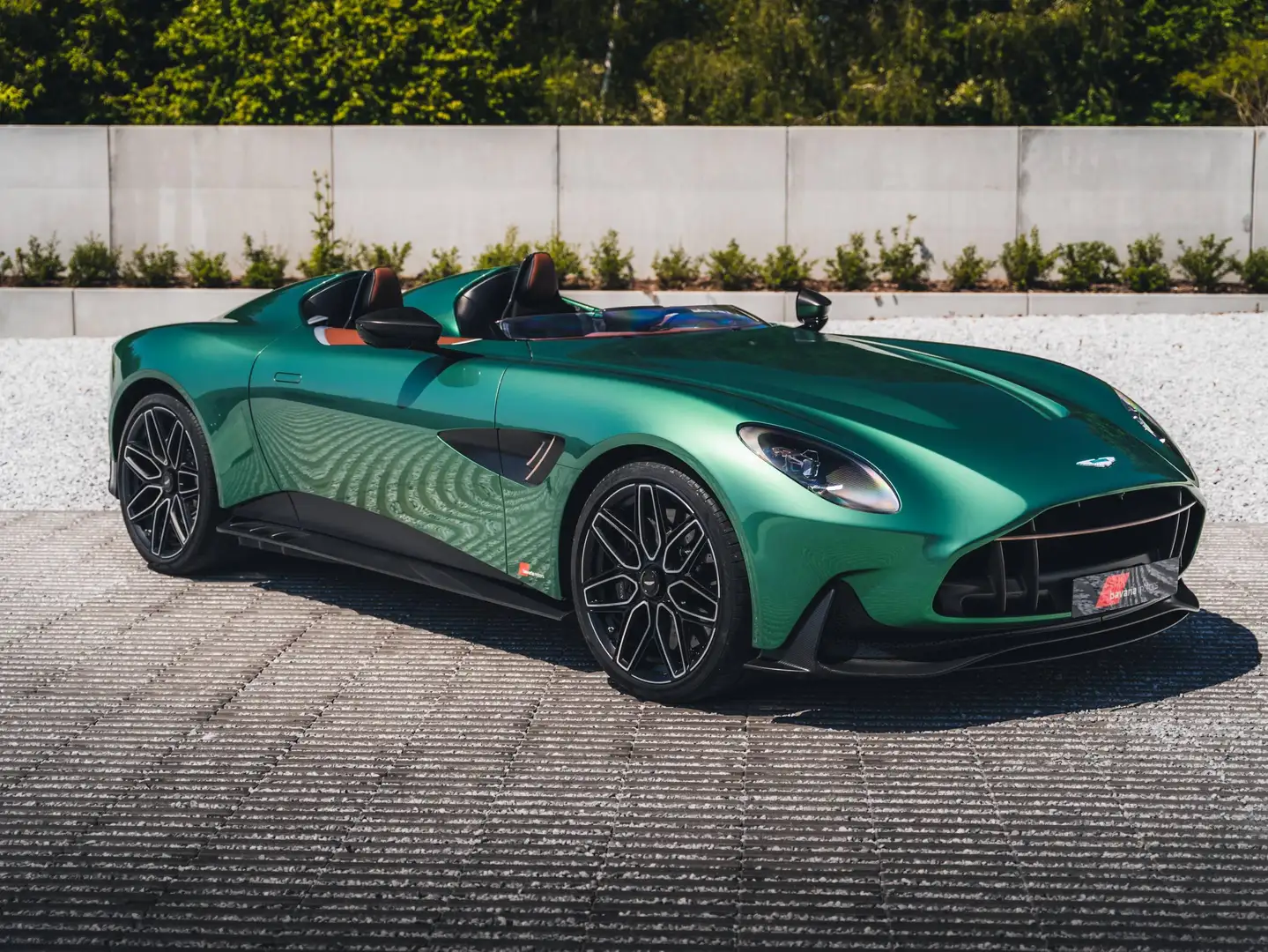 Aston Martin DB DBR22 / 1 OF 22 / DBR22 Green / Carbon Grün - 1