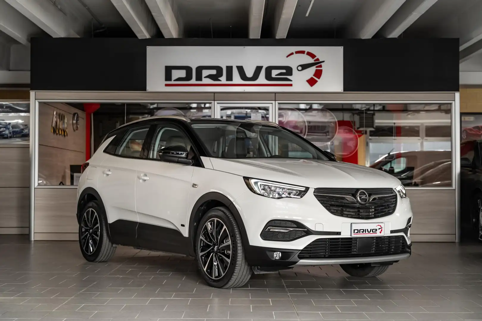 Opel Grandland X 1.6 phev Elegance fwd auto Bianco - 1