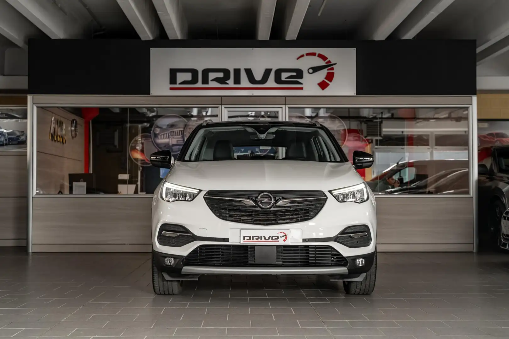 Opel Grandland X 1.6 phev Elegance fwd auto Bianco - 2