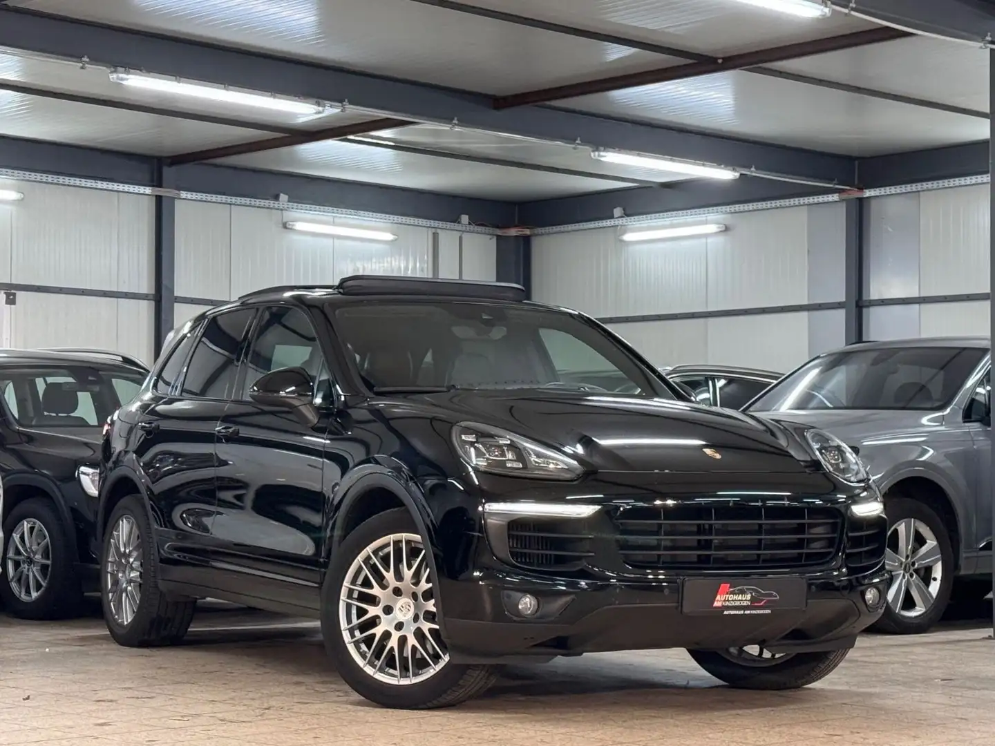 Porsche Cayenne Diesel PANO*SBLF*MEMORY*BOSE*PDLS+*RS20´ Noir - 1