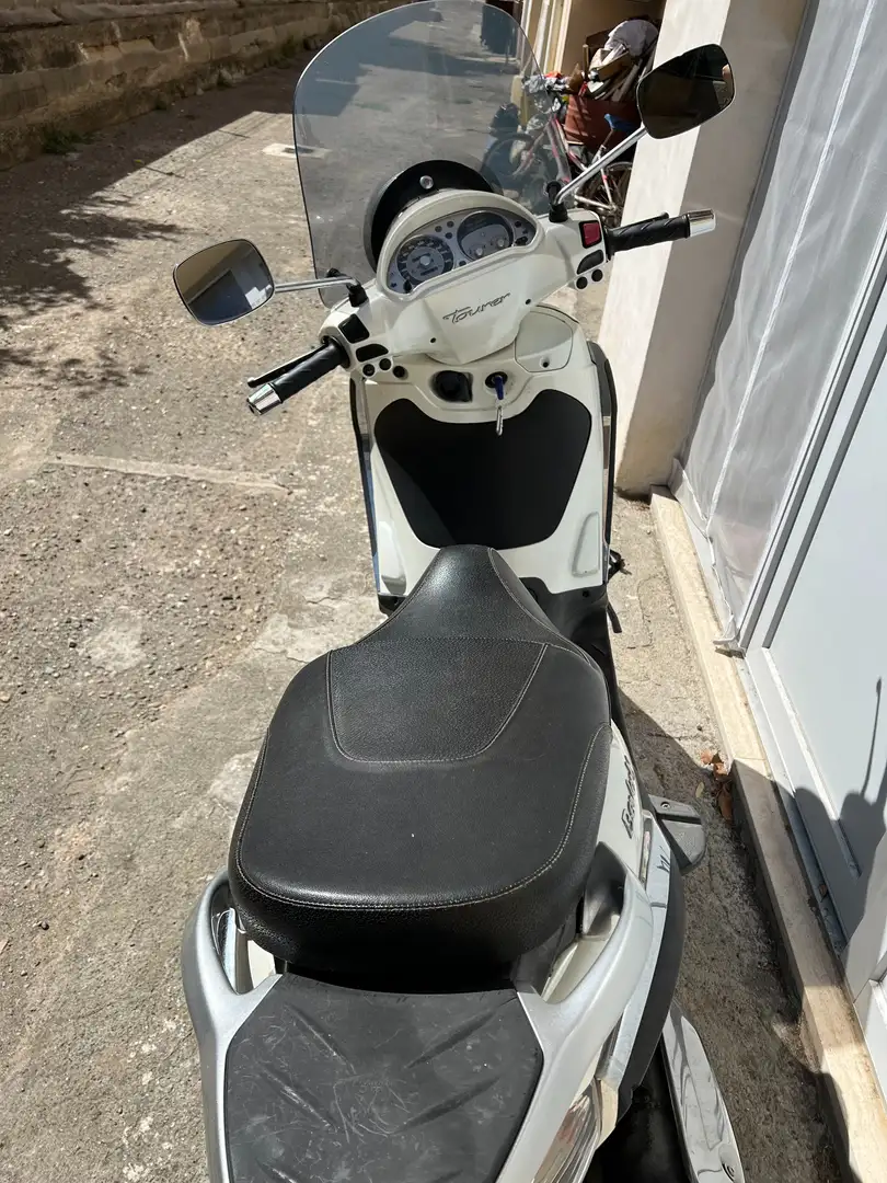 Piaggio Beverly 125 Tourer Blanc - 1