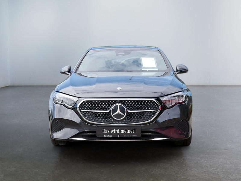 Mercedes-Benz E 200 4M , AVANTGARDE 360 AHK DISTR KAMERA SPUR — photo 4