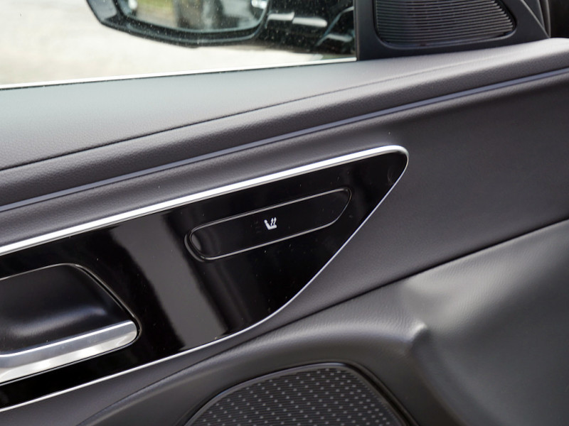 Mercedes-Benz E 200 4M , AVANTGARDE 360 AHK DISTR KAMERA SPUR — photo 15