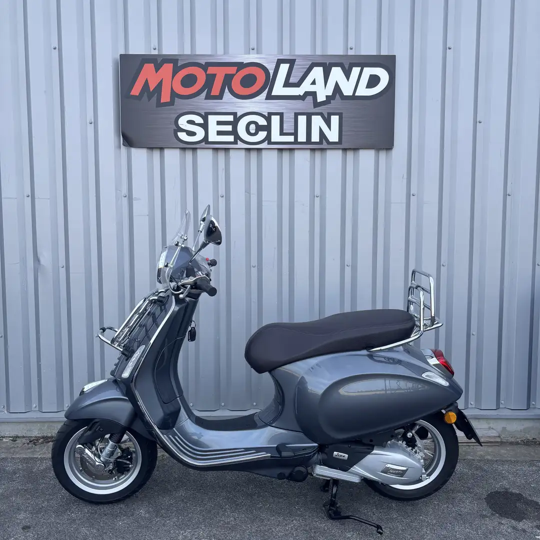 Vespa Primavera 125 Silber - 2
